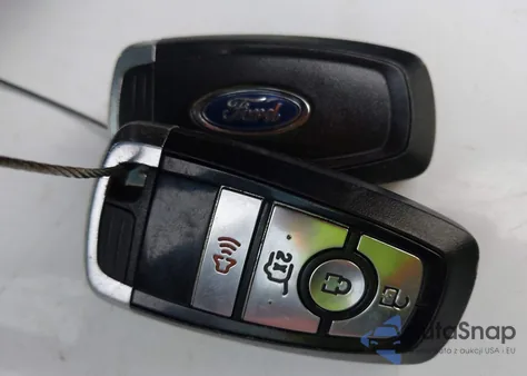 2018 Ford Expedition Max Xlt from USA, damaged, VIN 1FMJK1HT8JEA37803